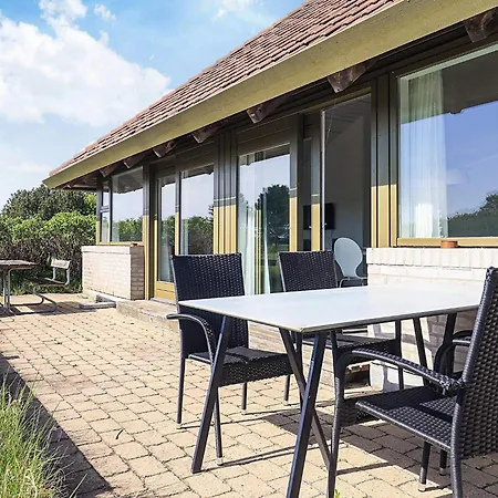 5 Person In * Karrebæksminde