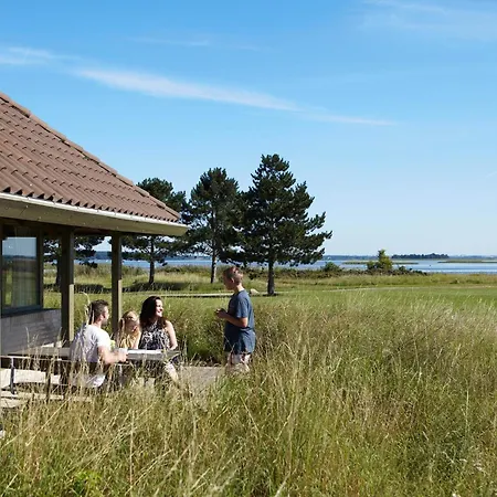 Feriehus 5 Person In Karrebæksminde